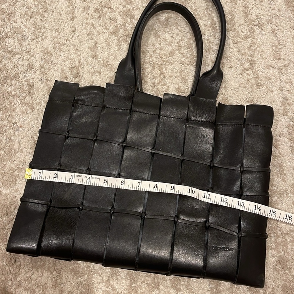 Bachiller art bag leather Black Woven Tote Bag - Picture 5 of 16